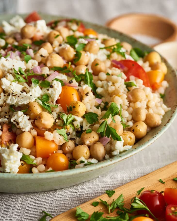 This Israeli Couscous Salad Is a Mediterranean Diet Dream
